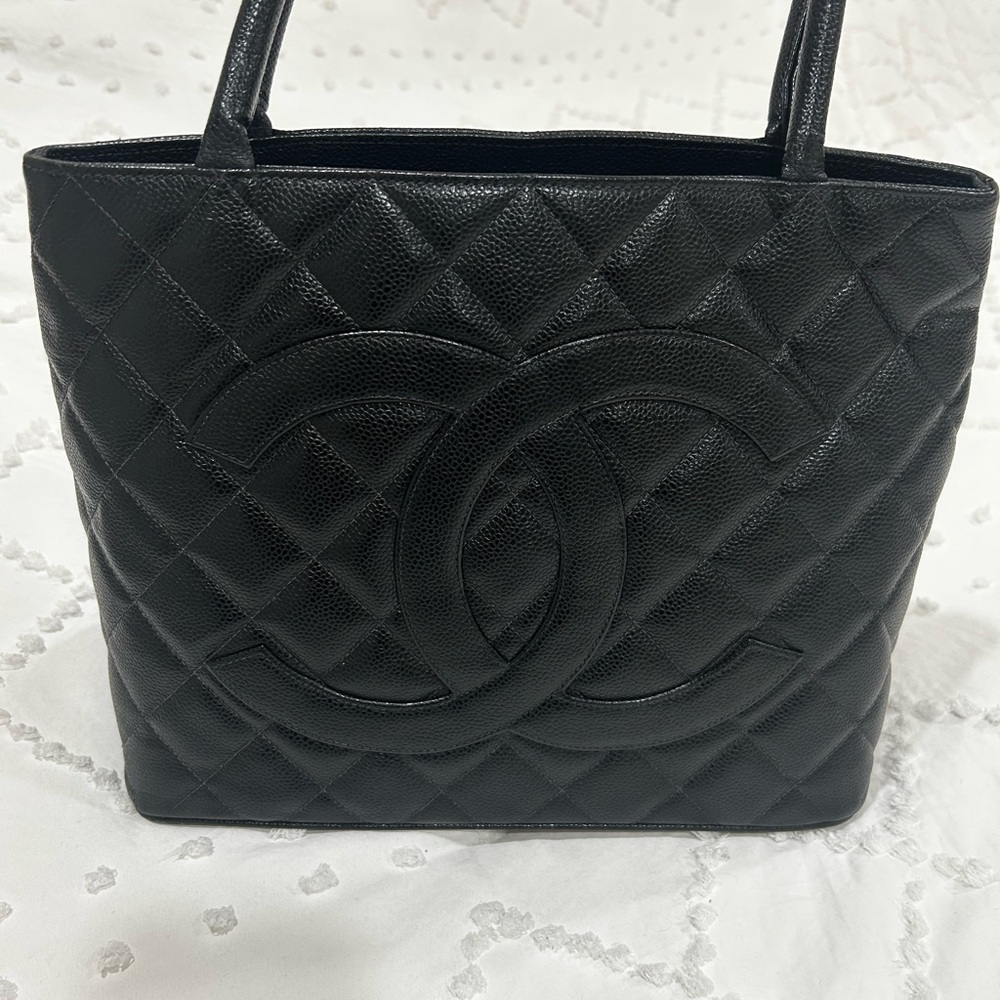 CHANEL Black Quilted CC Logo Tote